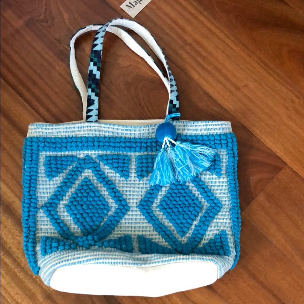 Shoulder bag